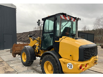 Wheel loader Caterpillar 908M: picture 4