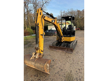 Mini excavator CAT 303.5 E CR: picture 3