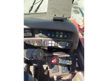 Telescopic handler Manitou 1635: picture 4
