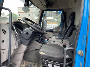 Box truck DAF LF210 FA: picture 2