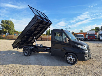 Tipper van IVECO Daily