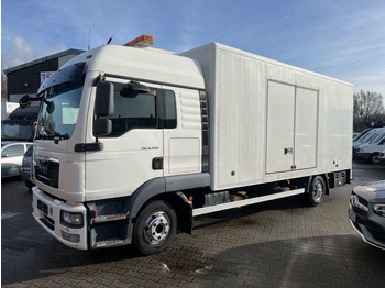 Autotransporter truck MAN TGL 8.220