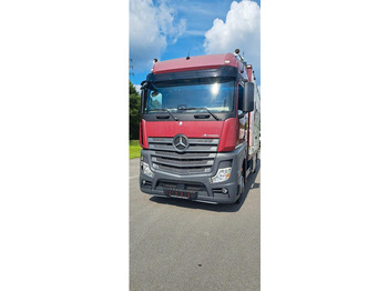 Livestock truck Mercedes-Benz Actros 1851: picture 3 Livestock truck Mercedes-Benz Actros 1851: picture 3
