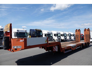 Low loader semi-trailer Trax NACZEPA LAWETA / NISKOPODWOZIE / NAJAZDY HYDRAULICZNE / OŚ SKRĘ: picture 4 Low loader semi-trailer Trax NACZEPA LAWETA / NISKOPODWOZIE / NAJAZDY HYDRAULICZNE / OŚ SKRĘ: picture 4