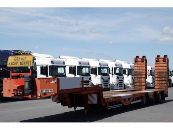 Low loader semi-trailer Trax NACZEPA LAWETA / NISKOPODWOZIE / NAJAZDY HYDRAULICZNE / OŚ SKRĘ: picture 3 Low loader semi-trailer Trax NACZEPA LAWETA / NISKOPODWOZIE / NAJAZDY HYDRAULICZNE / OŚ SKRĘ: picture 3