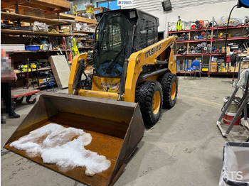 Skid steer loader MUSTANG