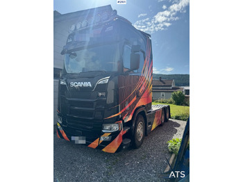 Tractor unit SCANIA S 660