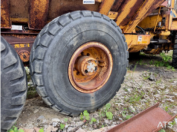 Wheel and tire package