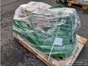 Agricultural machinery John Deere Front Loader Adaption Kit for 6 Cylinder Machines incl. Brackets, Hydraulic Hoses, SCV Valves, Loader Joystick to suit 6140R-6215R, 6150M-6195M: picture 4