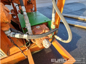 Concrete mixer Truck Mounted Cement Mixer: picture 5