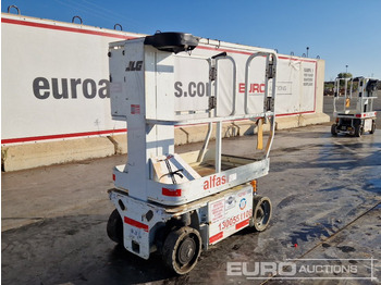 Aerial platform JLG