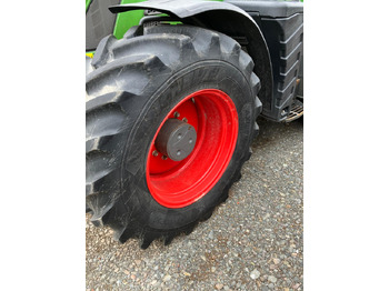Farm tractor Fendt 720 Vario S4 ProfiPlus: picture 2