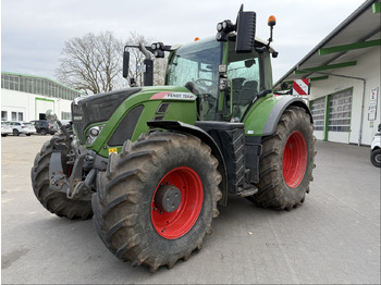 Farm tractor FENDT 724 Vario