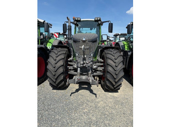 Farm tractor FENDT 942 Vario
