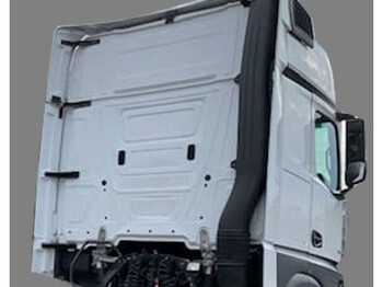 Aerodynamics/ Spoiler for Truck Mercedes-Benz ACTROS GigaSpace: picture 2 Aerodynamics/ Spoiler for Truck Mercedes-Benz ACTROS GigaSpace: picture 2