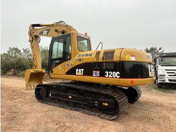 Crawler excavator CATERPILLAR 320C: picture 4