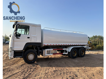 SINOTRUK HOWO 371 6x4 Water Tanker Truck on lease SINOTRUK HOWO 371 6x4 Water Tanker Truck: picture 4
