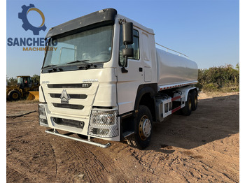 Tank truck SINOTRUK HOWO