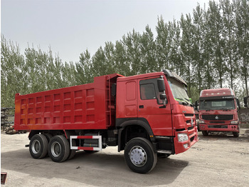 Tipper for transportation of silos SINOTRUK Howo Dump truck 371: picture 3