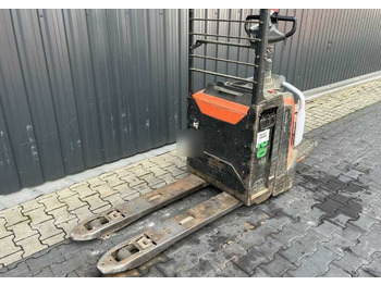 Pallet truck BT