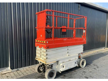 Scissor lift JLG