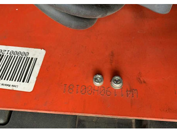 Tow tractor Linde P30C: picture 4