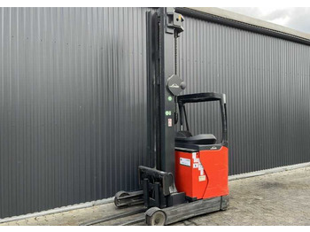 Reach truck LINDE R16