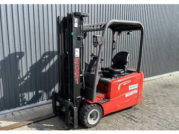 Electric forklift MANITOU