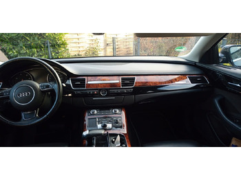 Sedan Audi A8 4.2 TDI tiptronic quattro: picture 4