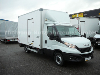 Box van IVECO Daily 35s18