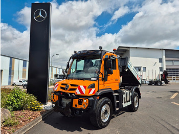 Tipper UNIMOG