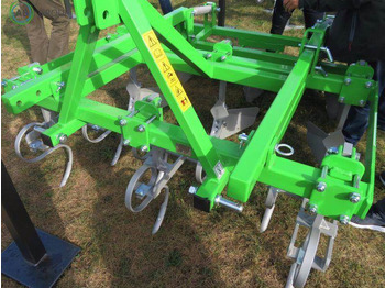 Soil tillage equipment for transportation of food Bomet obsypnik z przystawką profilującą redliny Noctu U8: picture 2