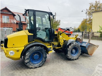 Wheel loader Caterpillar 908H: picture 5
