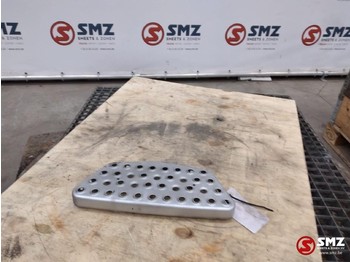 Footstep MAN TGA