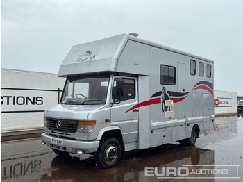 Livestock truck MERCEDES-BENZ