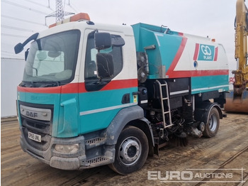 Road sweeper DAF LF 55 220