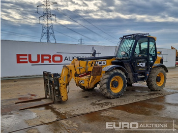 Telescopic handler JCB