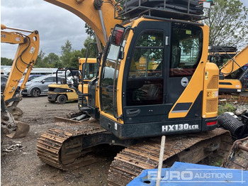 Crawler excavator 2019 Hyundai HX130LCR: picture 3