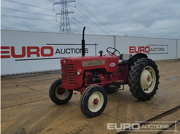 Farm tractor INTERNATIONAL