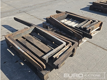 Material handling equipment