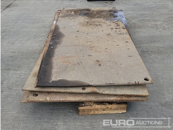 Construction equipment Pallet of Road Plates: picture 2