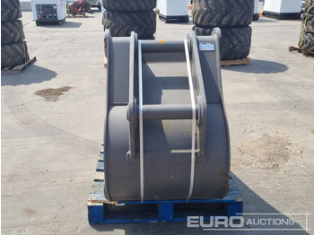New Bucket Unused Miller 30" Scoop Bucket 80mm Pin to suit 20 Ton Excavator: picture 4
