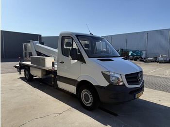 Truck mounted aerial platform Versalift VTX-240, Auto hoogwerker: picture 3