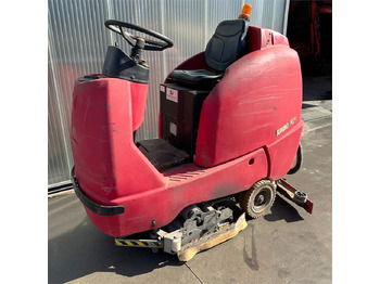 Scrubber dryer