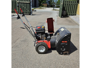 Snow blower