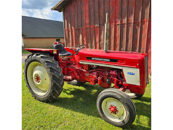 Farm tractor