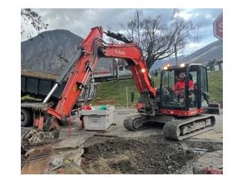 Mini excavator KUBOTA KX080