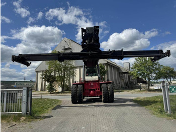 Reach stacker CVS Ferrari F479.5: picture 5 Reach stacker CVS Ferrari F479.5: picture 5