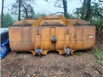 Bucket CATERPILLAR