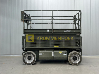 Scissor lift JLG